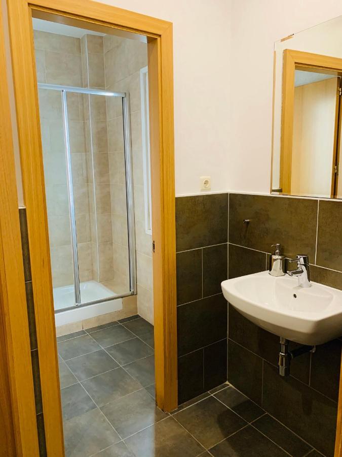 Aptbcn Super Balmes Appartement *